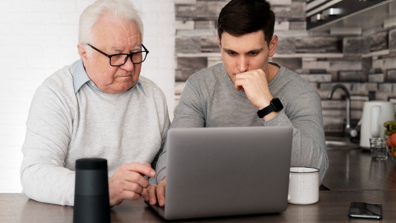A senior gets help looking for new living arrangements.